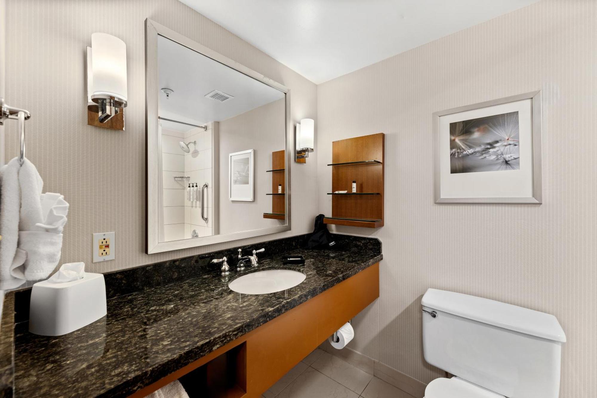 Delta Hotels By Marriott Mount Pleasant Racine Exteriör bild