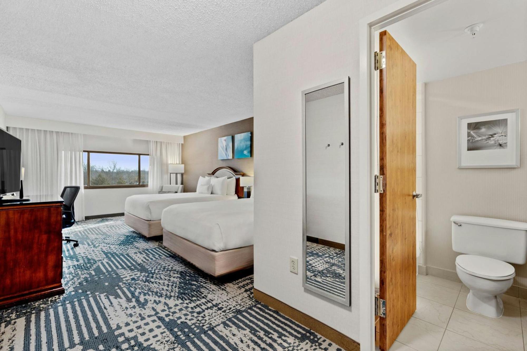 Delta Hotels By Marriott Mount Pleasant Racine Exteriör bild